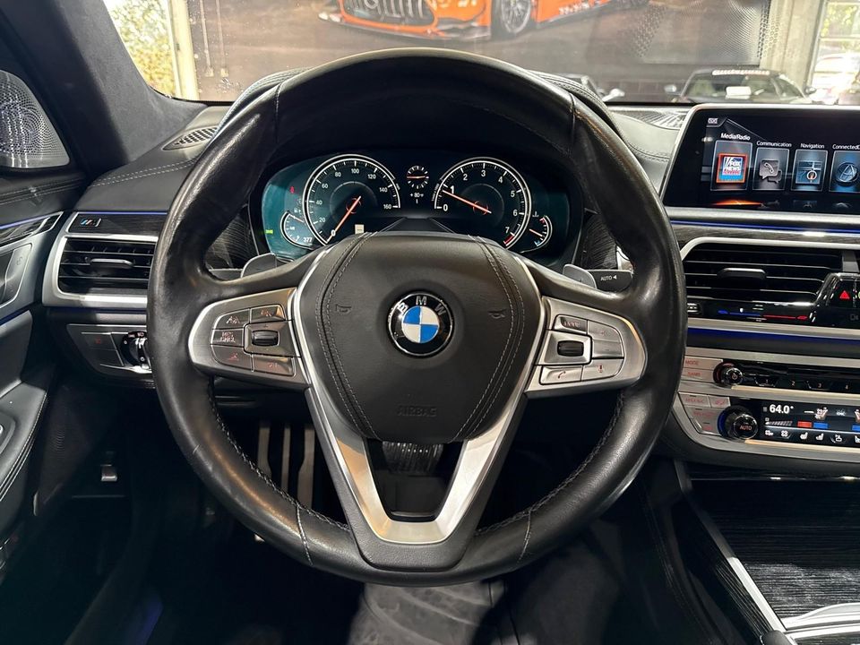 2017 BMW 750i