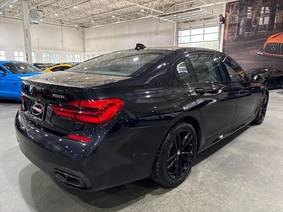 2017 BMW 750i