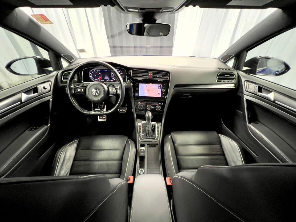 2019 Volkswagen Golf R