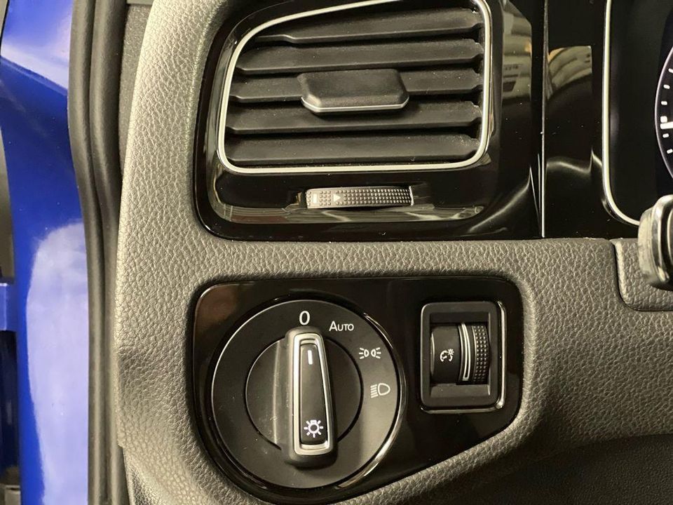 2019 Volkswagen Golf R
