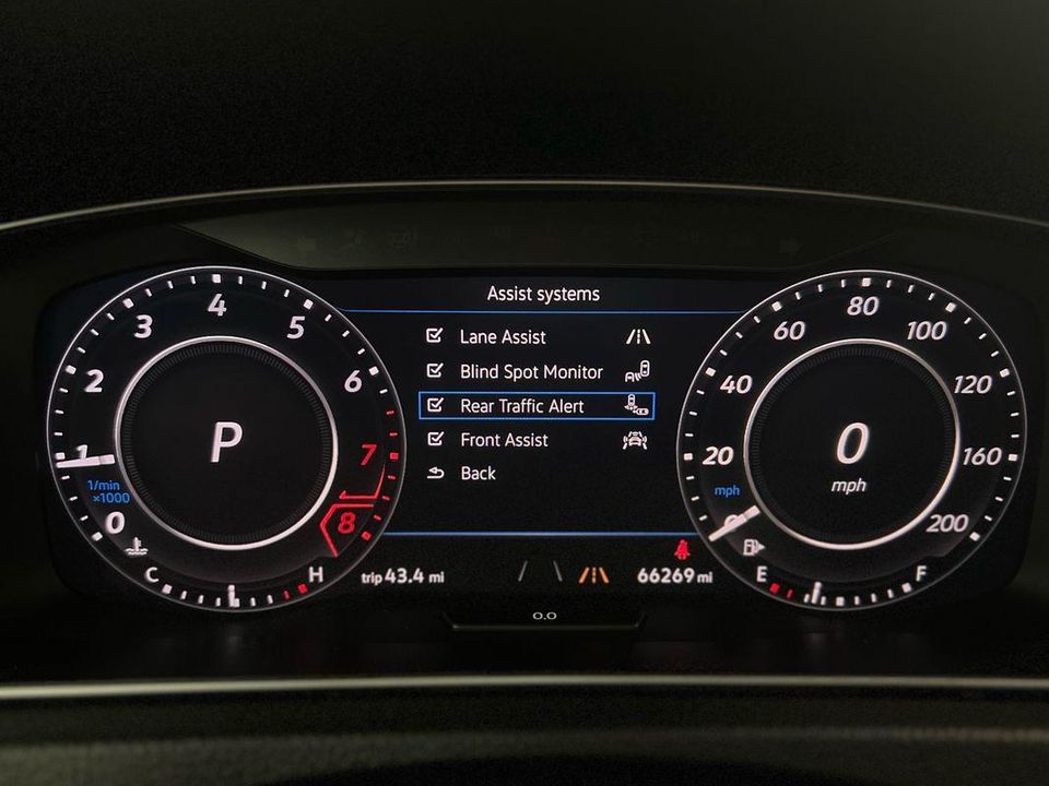 2019 Volkswagen Golf R