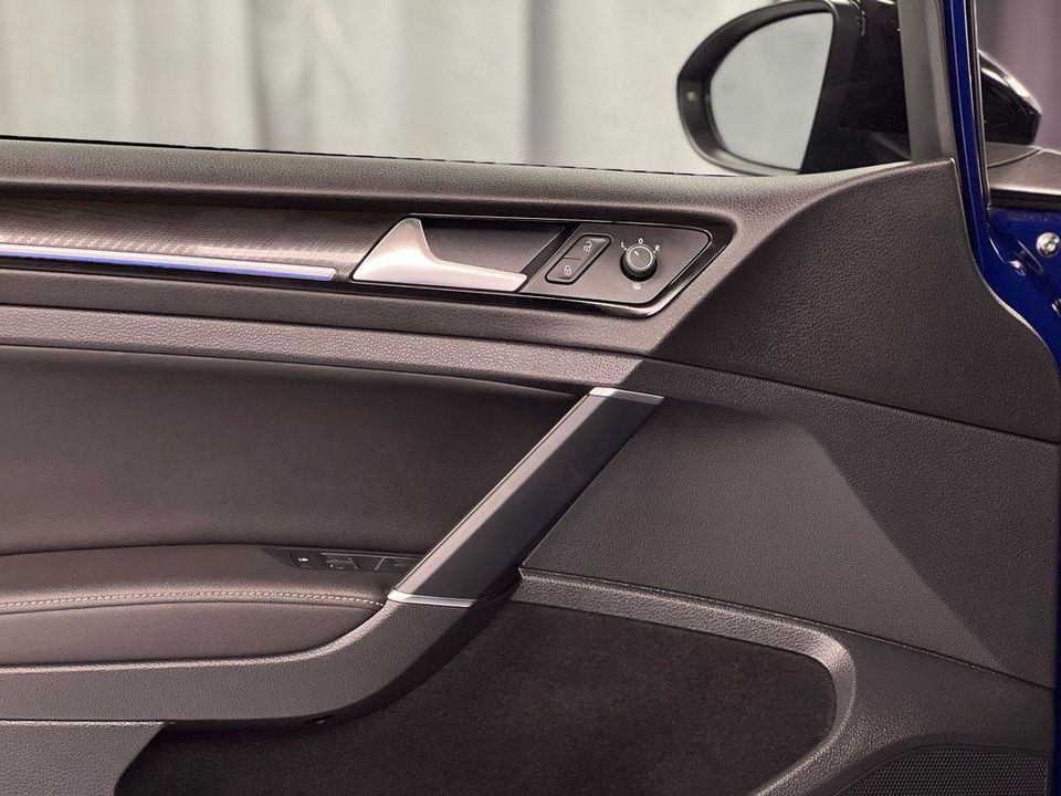 2019 Volkswagen Golf R