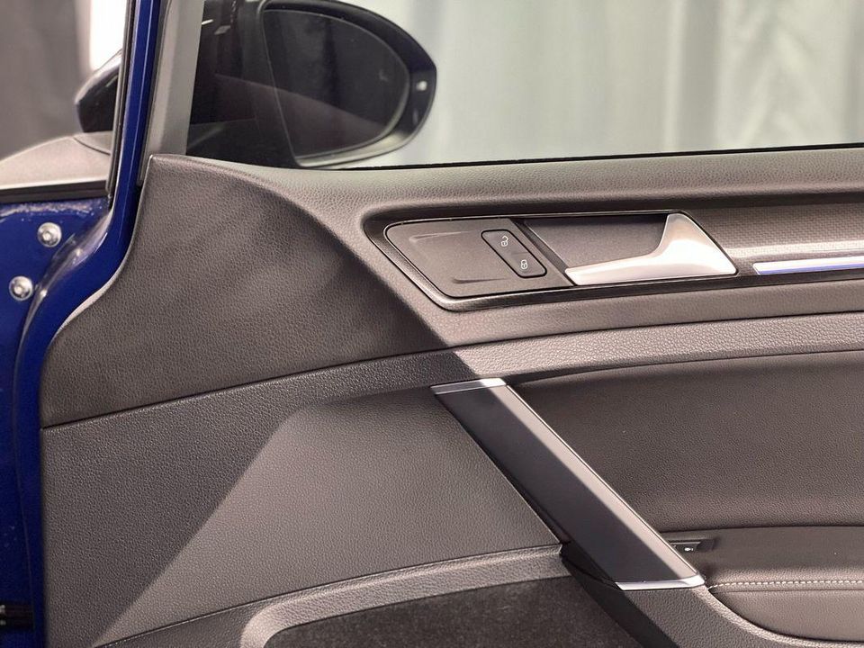 2019 Volkswagen Golf R