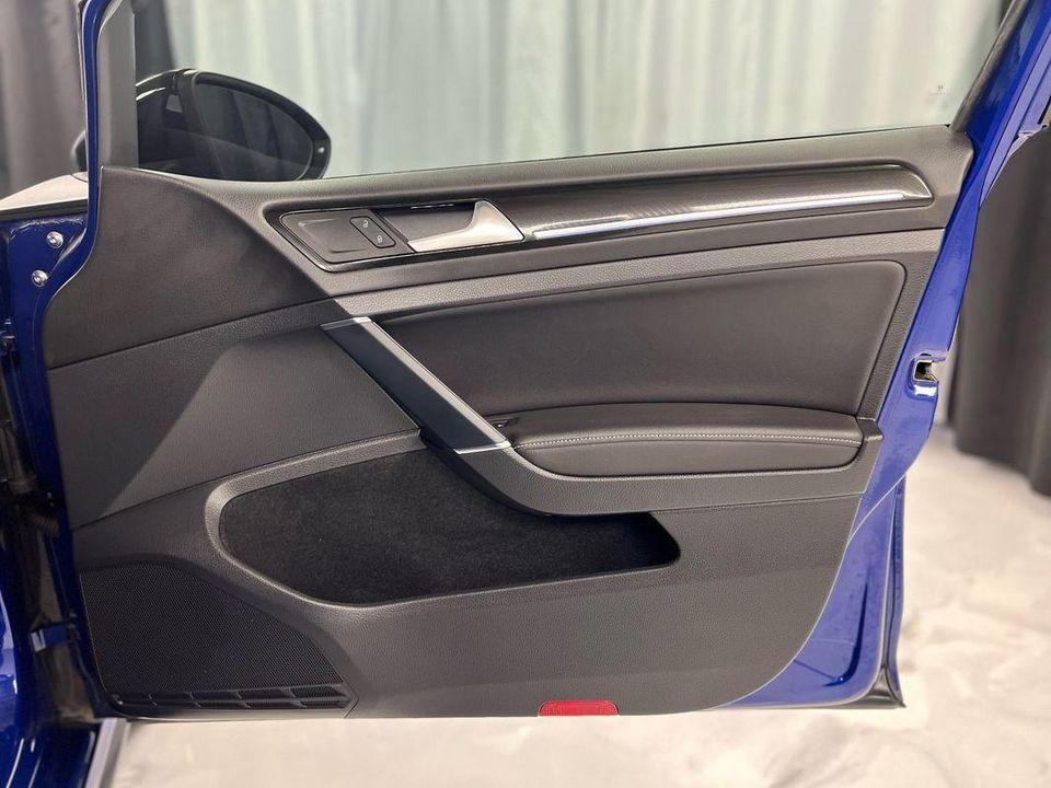2019 Volkswagen Golf R