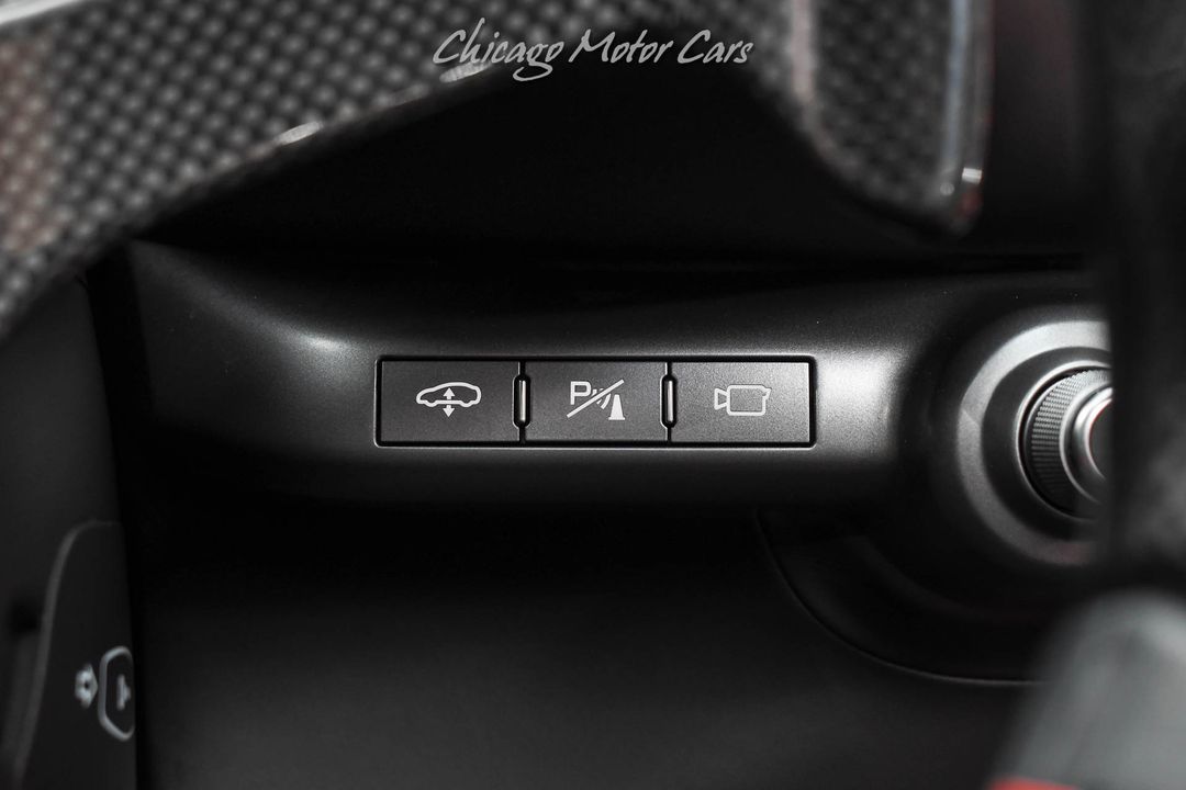 2021 Ferrari 812 GTS