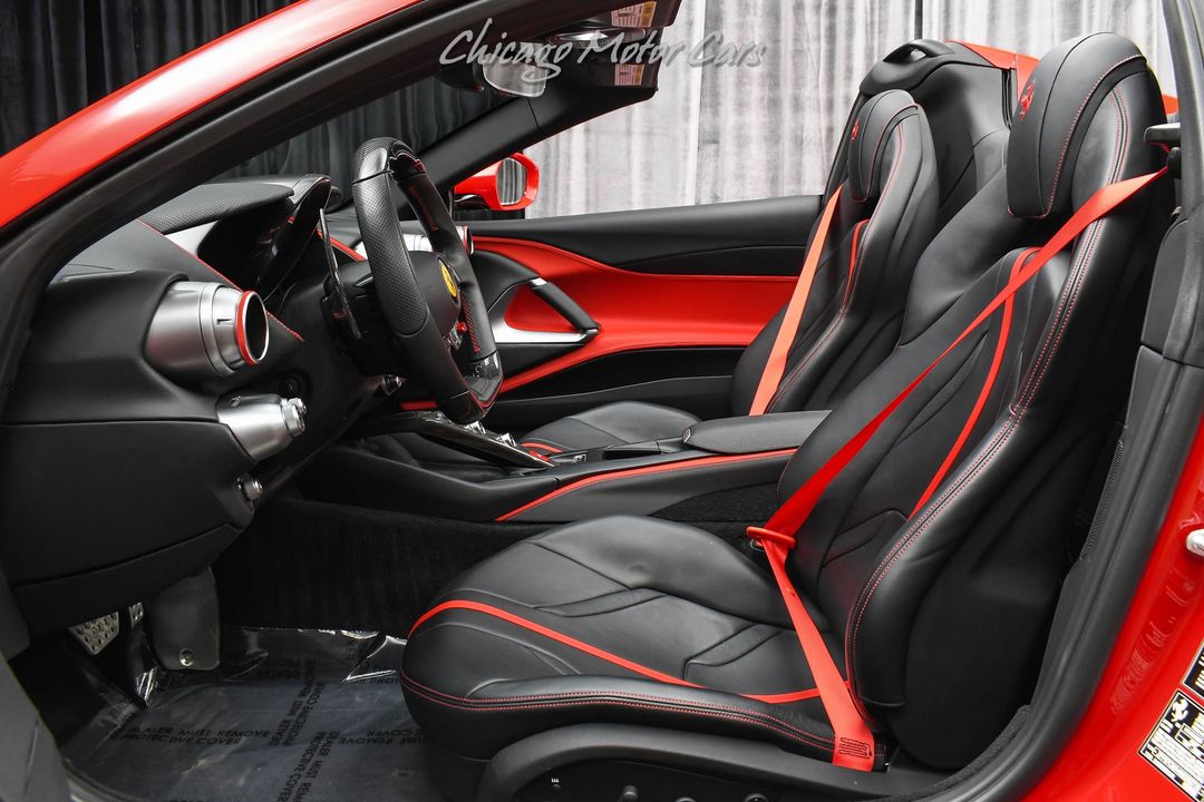 2021 Ferrari 812 GTS