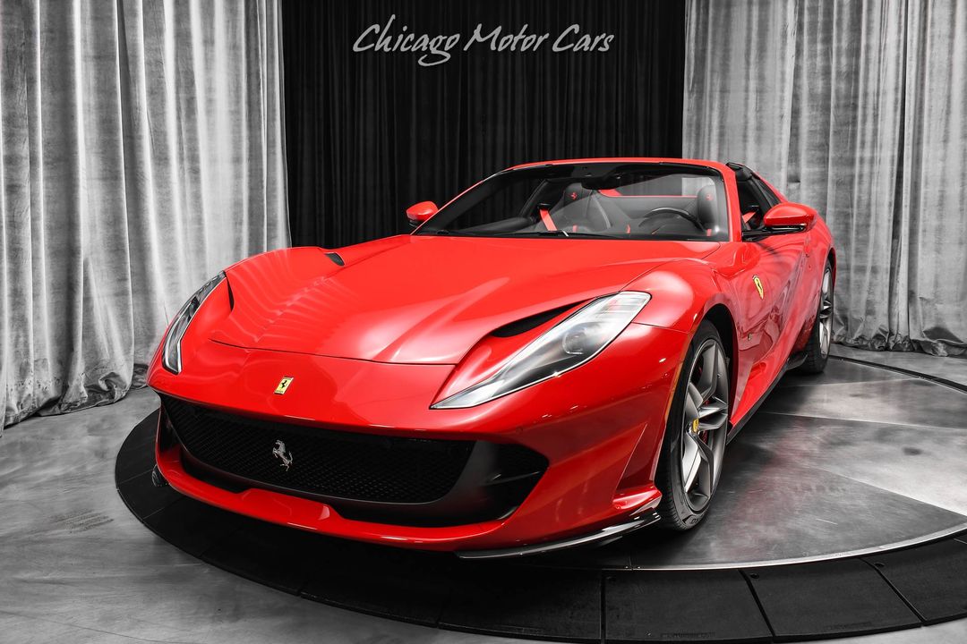 2021 Ferrari 812 GTS