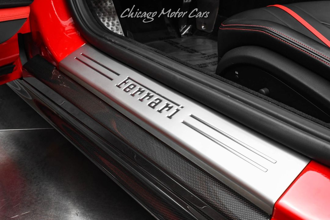 2021 Ferrari 812 GTS