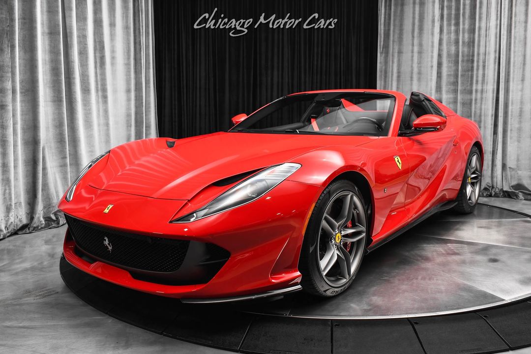 2021 Ferrari 812 GTS