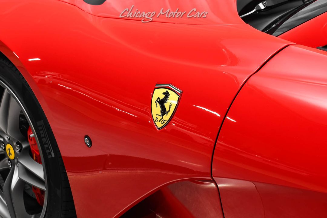 2021 Ferrari 812 GTS