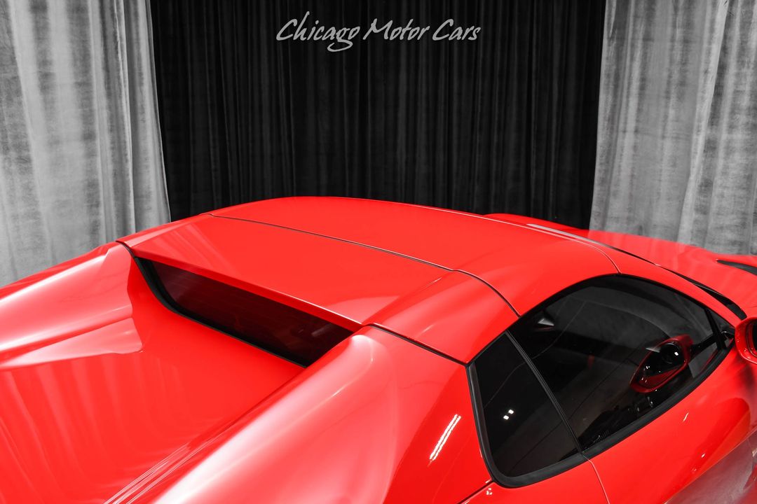 2021 Ferrari 812 GTS