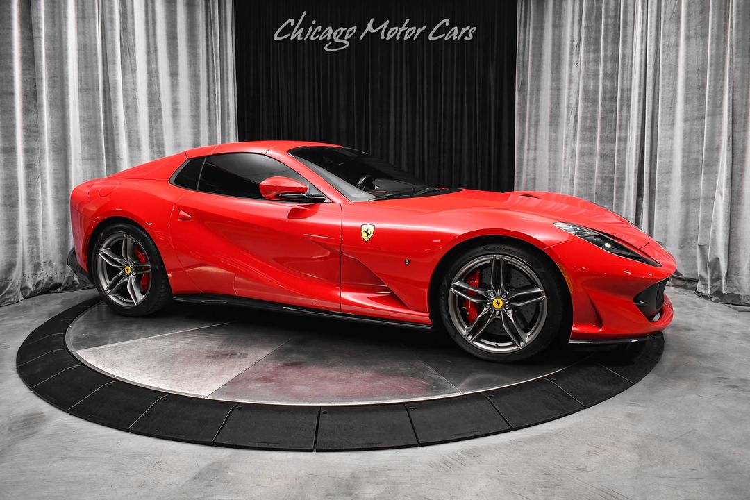 2021 Ferrari 812 GTS