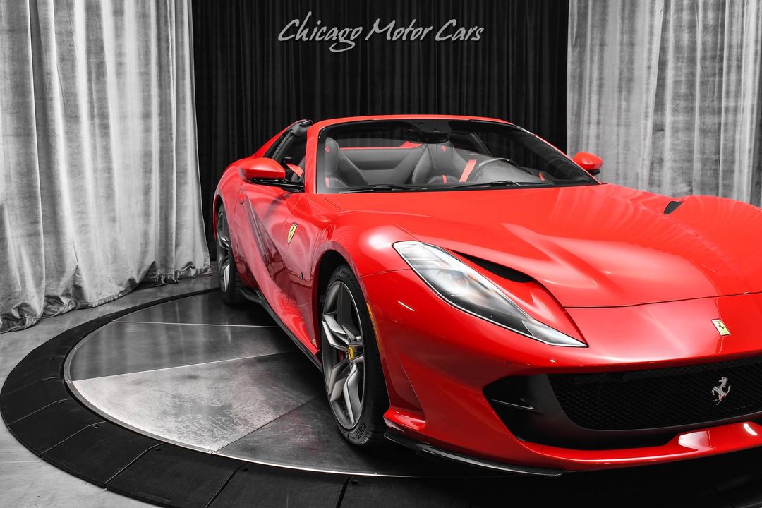 2021 Ferrari 812 GTS