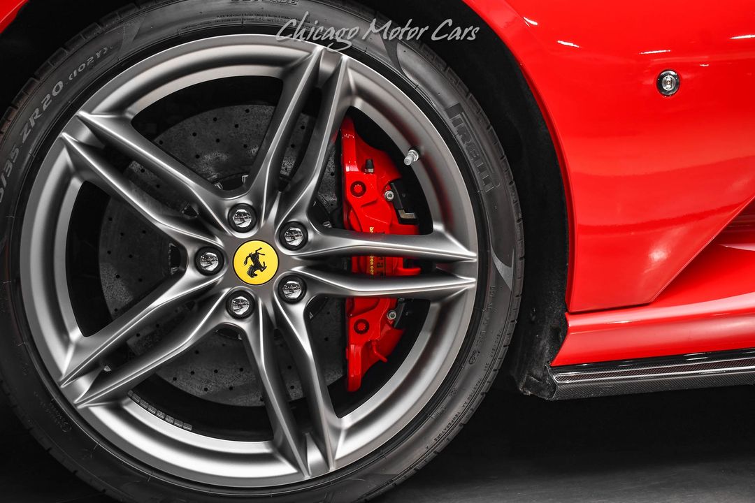 2021 Ferrari 812 GTS