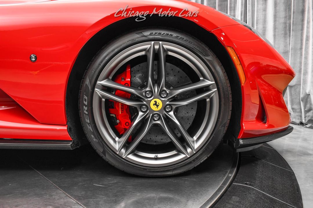 2021 Ferrari 812 GTS