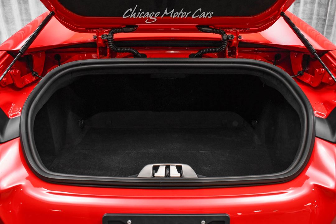 2021 Ferrari 812 GTS