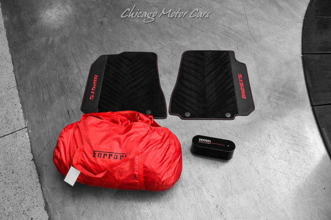 2021 Ferrari 812 GTS