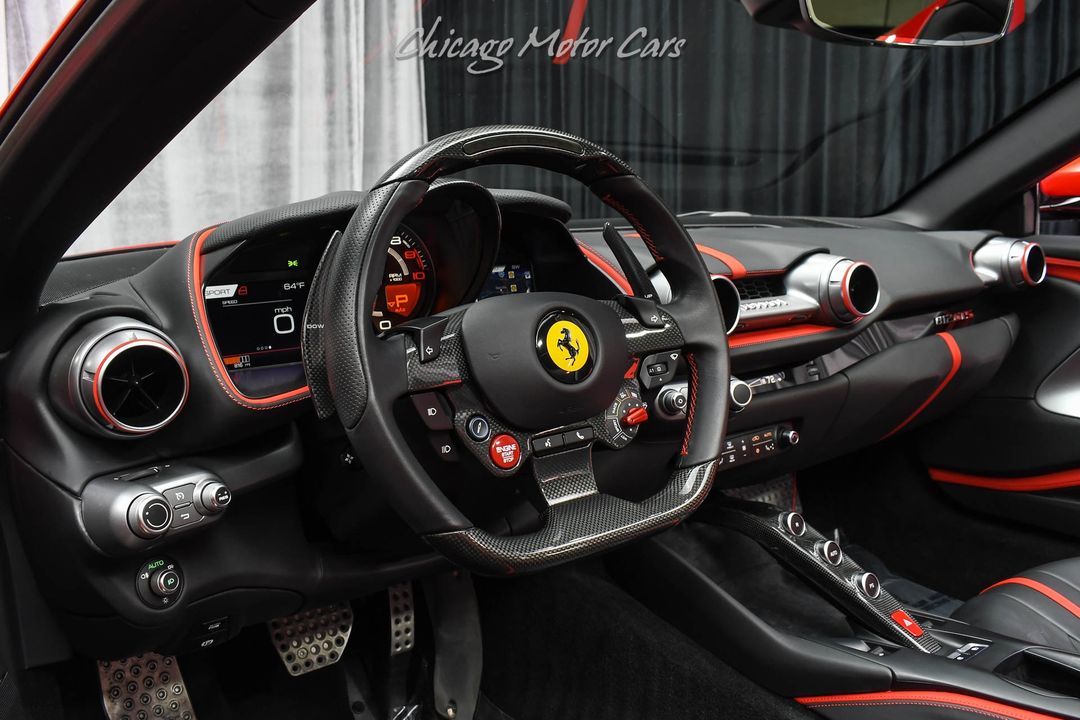 2021 Ferrari 812 GTS