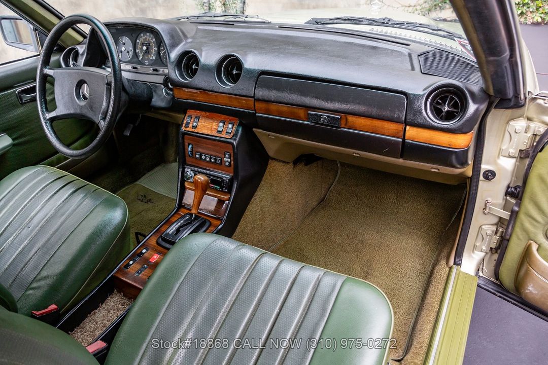 1982 Mercedes-Benz 300CD