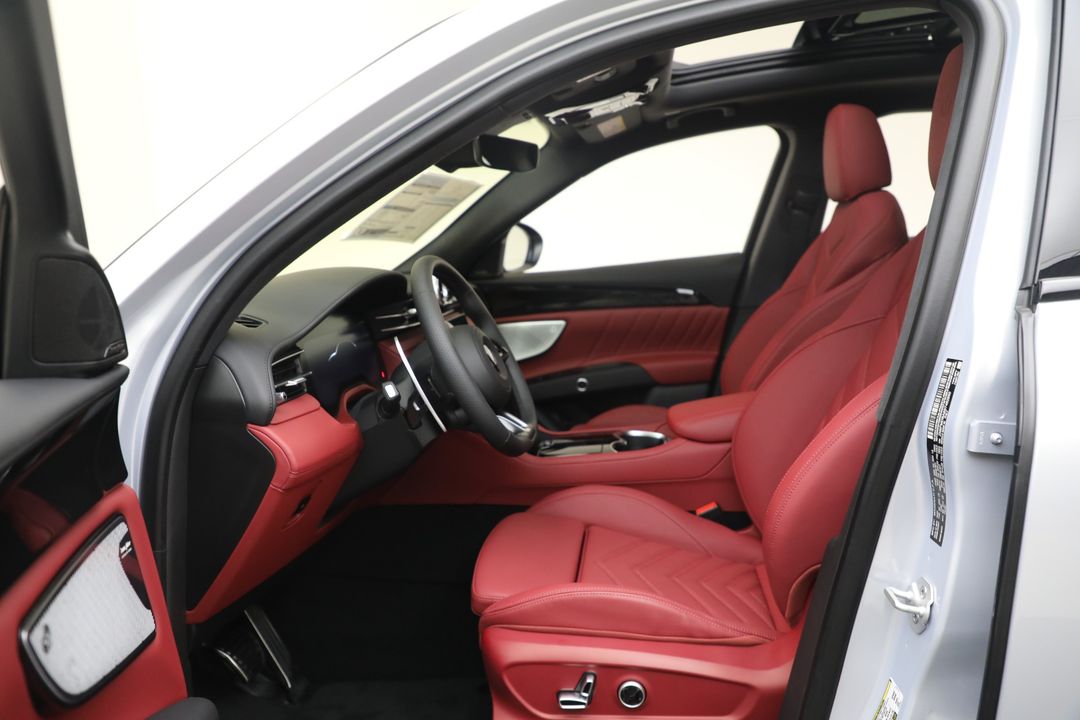 2025 Maserati Grecale