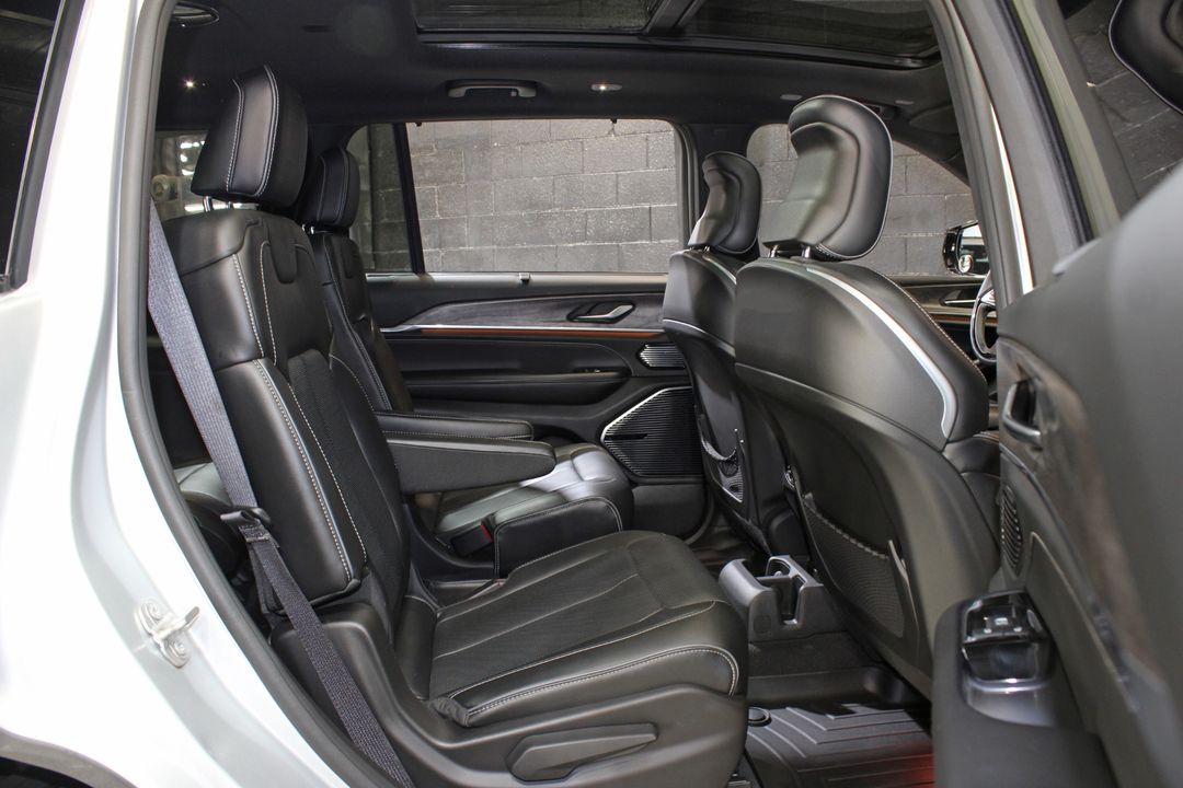 2021 Jeep Grand Cherokee L
