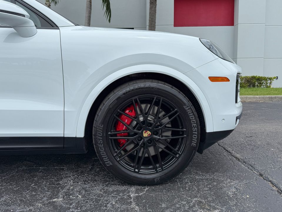 2024 Porsche Cayenne
