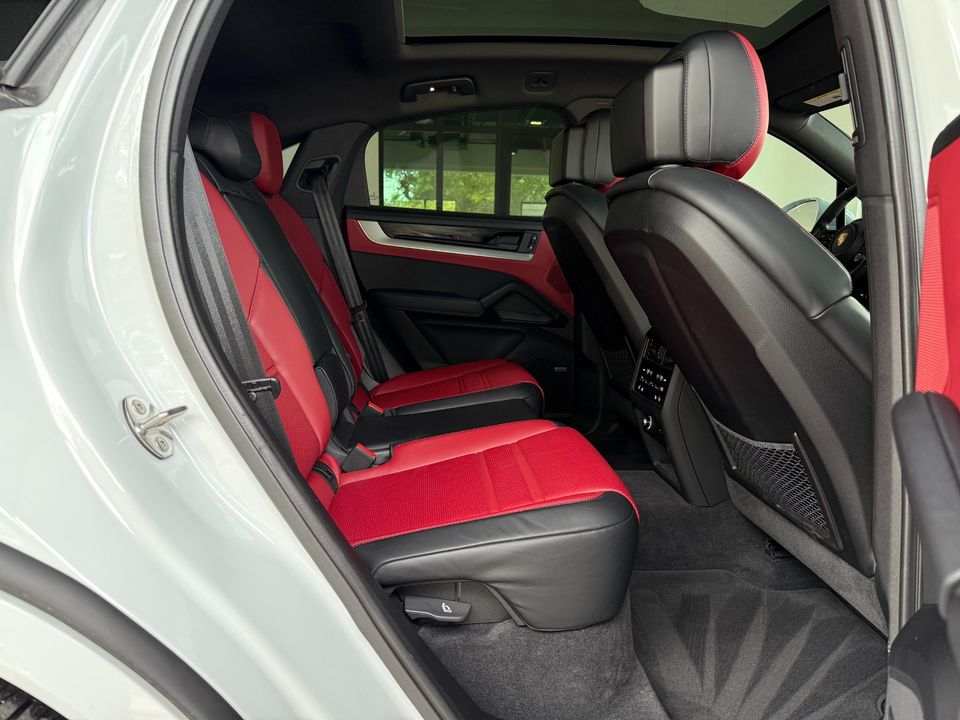 2024 Porsche Cayenne
