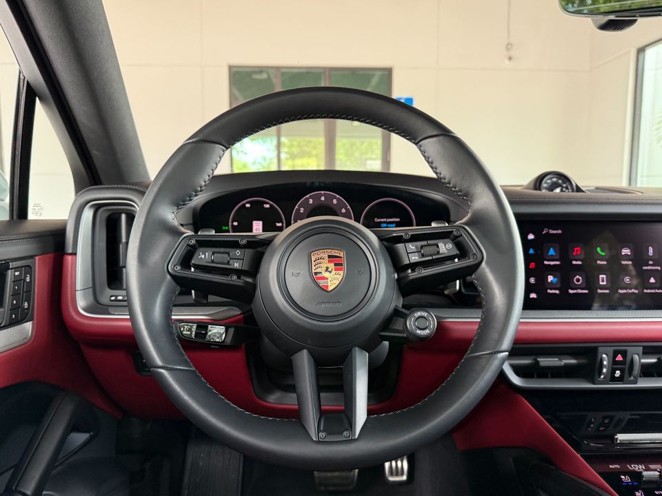 2024 Porsche Cayenne