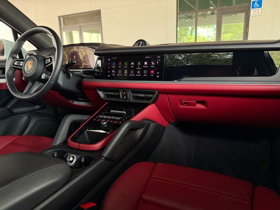 2024 Porsche Cayenne