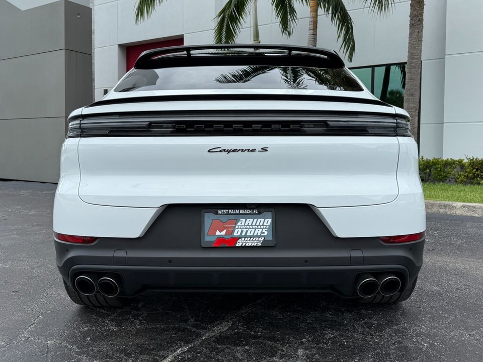 2024 Porsche Cayenne