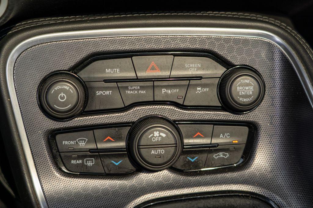 2017 Dodge Challenger