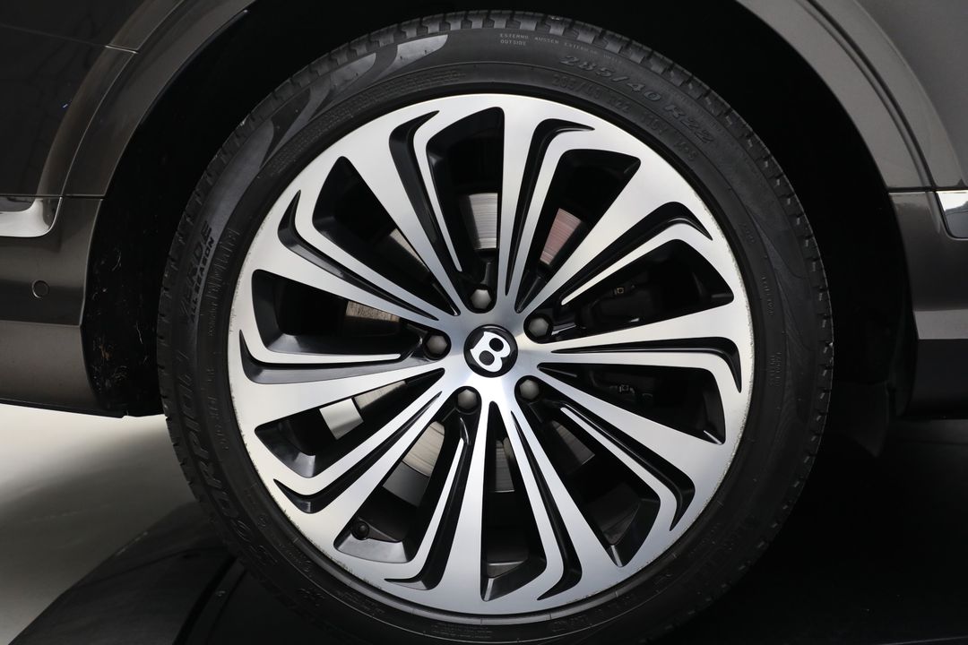 2021 Bentley Bentayga First Edition