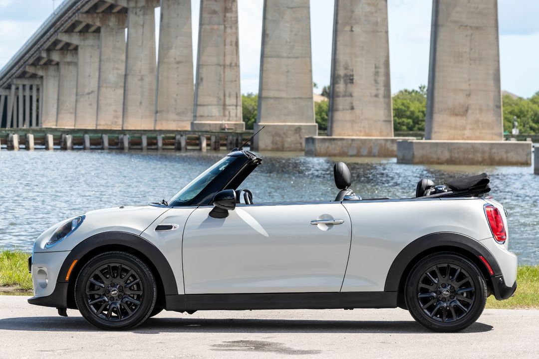 2019 MINI Convertible