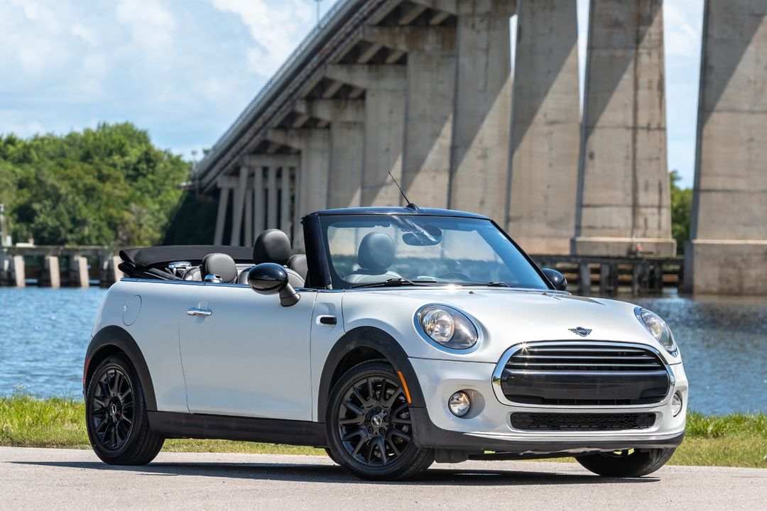 2019 MINI Convertible
