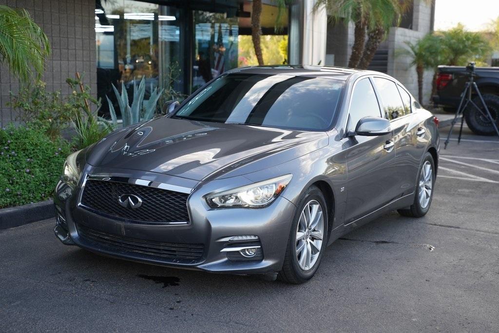 2015 INFINITI Q50