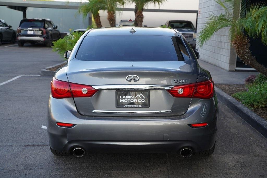 2015 INFINITI Q50