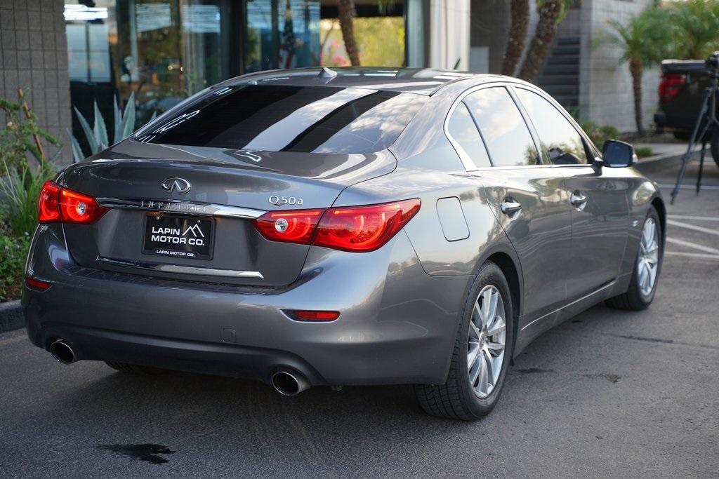 2015 INFINITI Q50