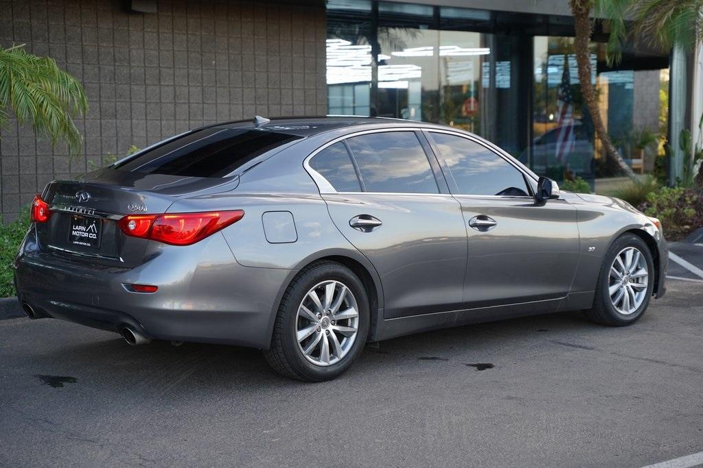 2015 INFINITI Q50