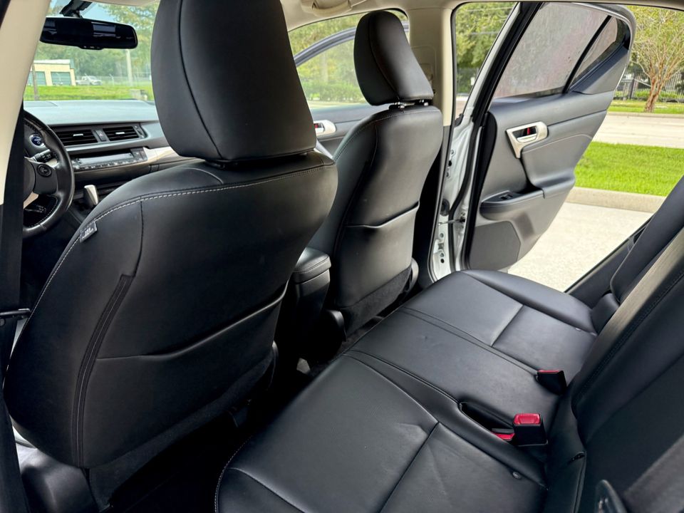 2016 Lexus CT 200h Hatchback Exceptional Beautiful