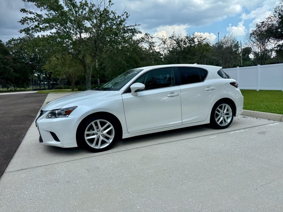 2016 Lexus CT 200h Hatchback Exceptional Beautiful