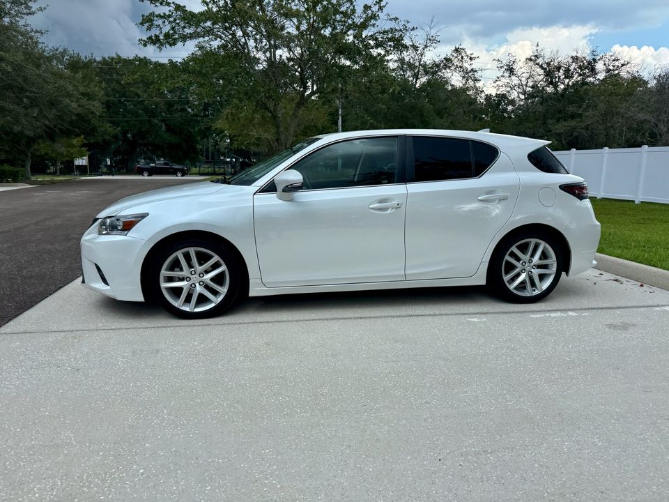 2016 Lexus CT 200h Hatchback Exceptional Beautiful