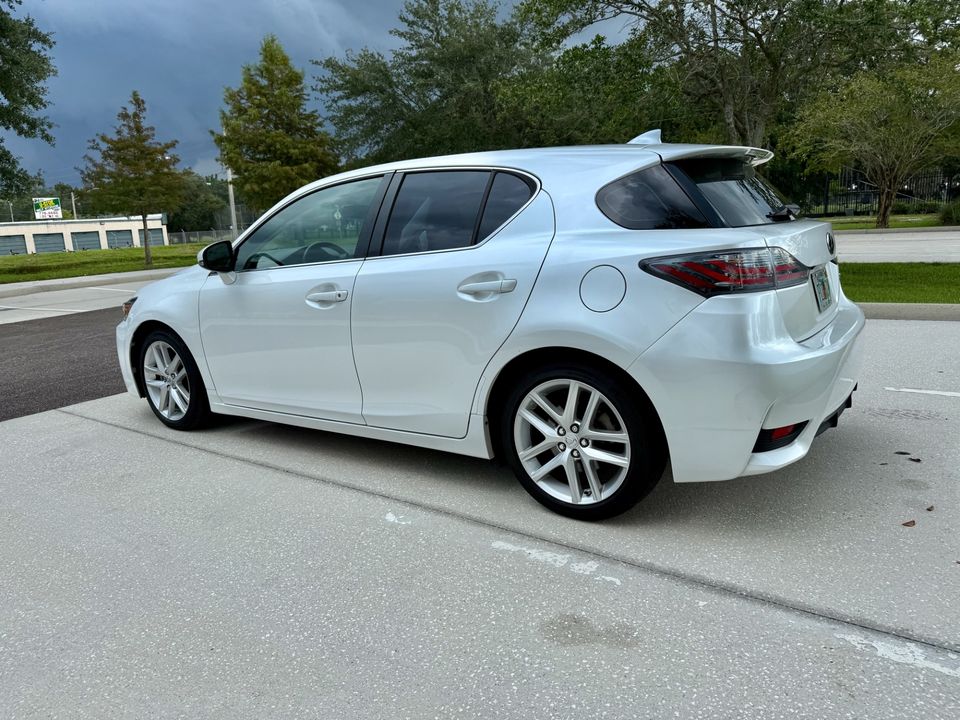2016 Lexus CT 200h Hatchback Exceptional Beautiful