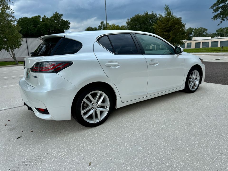 2016 Lexus CT 200h Hatchback Exceptional Beautiful