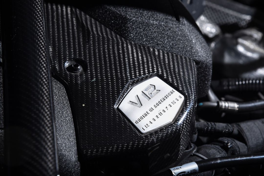 2017 Lamborghini Aventador