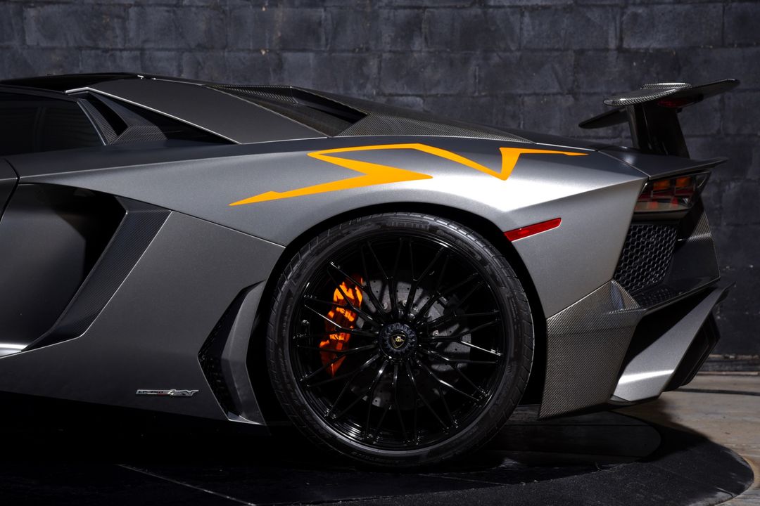 2017 Lamborghini Aventador