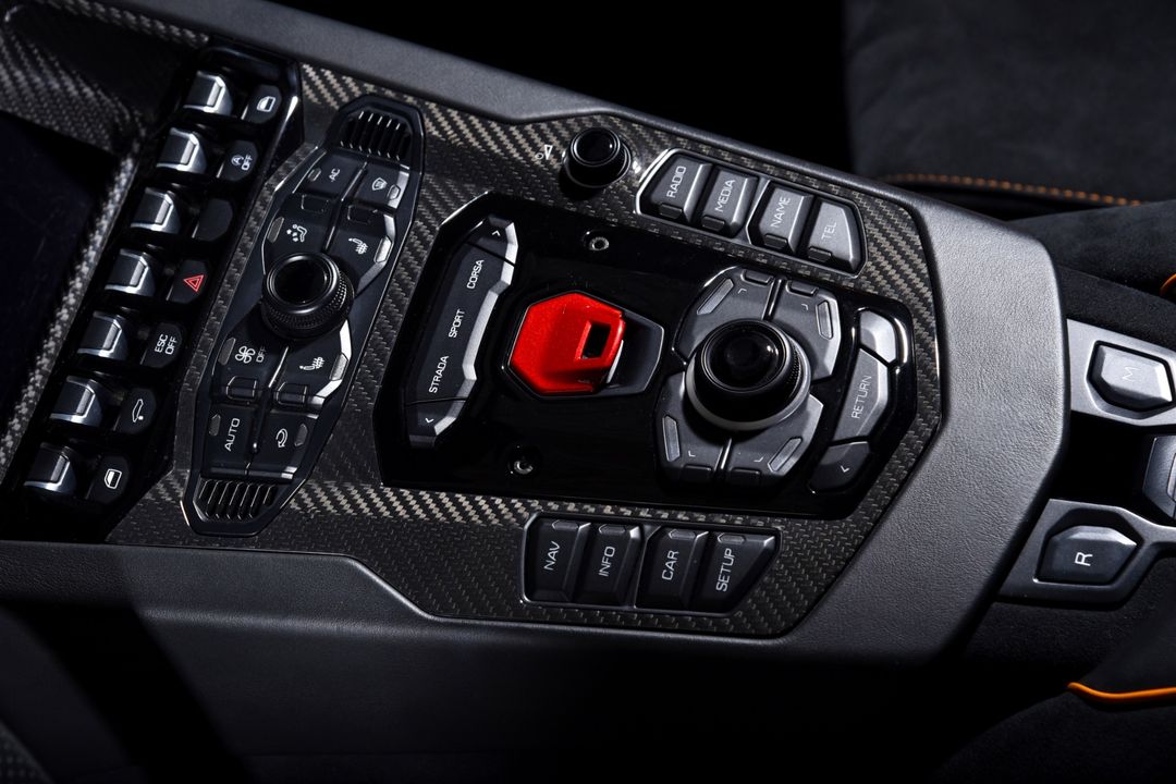 2017 Lamborghini Aventador