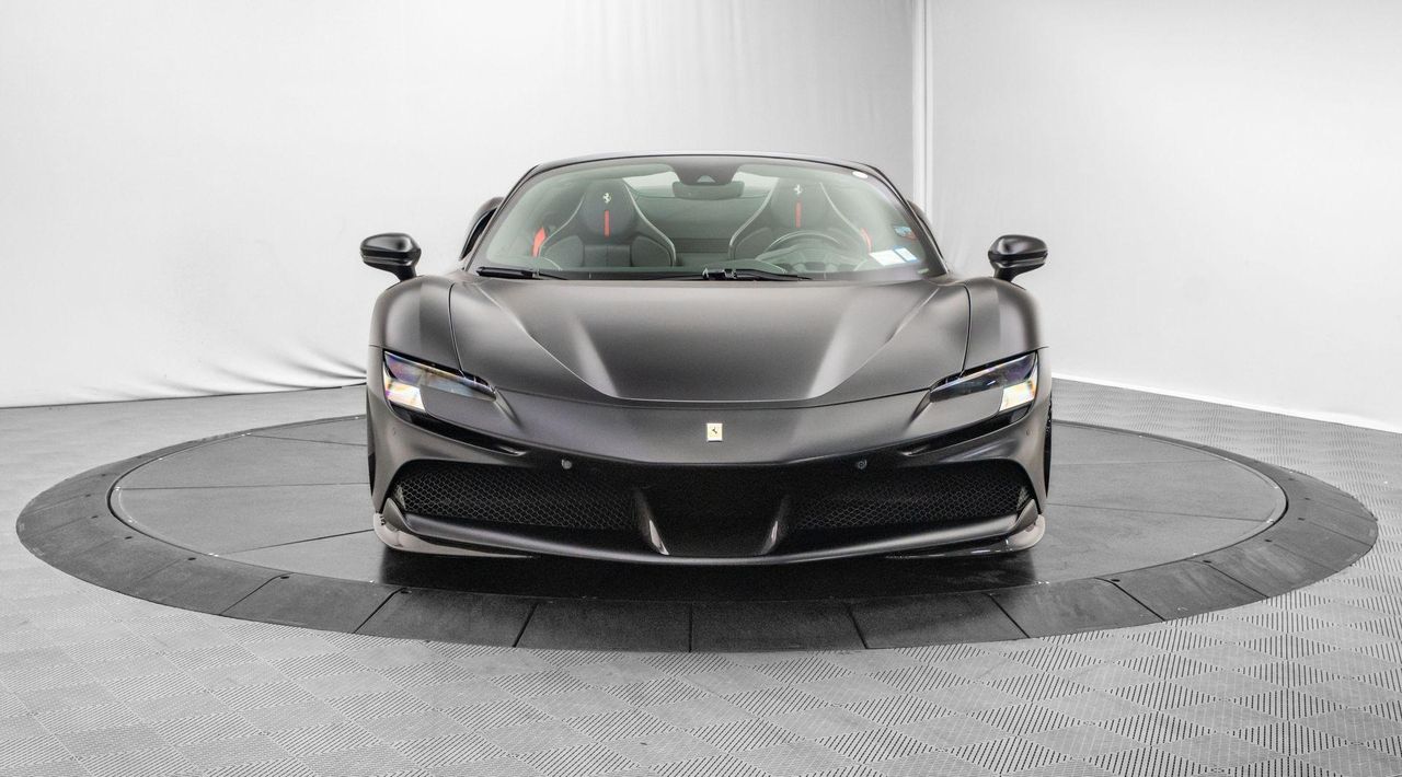 2024 Ferrari SF90 Spider