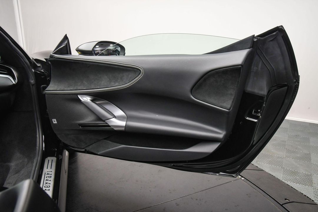 2024 Ferrari SF90 Spider
