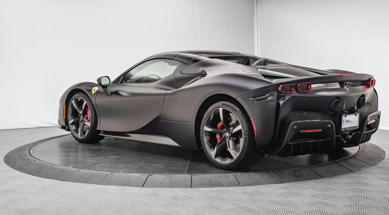 2024 Ferrari SF90 Spider