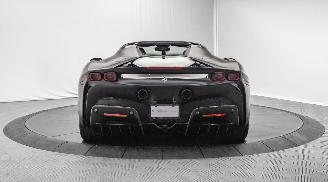 2024 Ferrari SF90 Spider